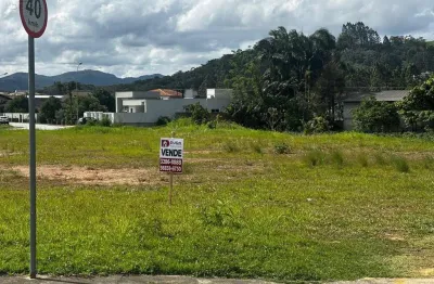Terreno à venda na Vila Becker, Santo Amaro da Imperatriz 