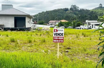 Terreno à venda na Vila Becker, Santo Amaro da Imperatriz 