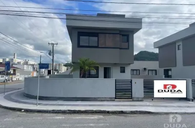 Casa com 3 quartos à venda na Bela Vista, Palhoça 