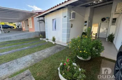 Casa em condomínio fechado com 3 quartos à venda na Avenida Paulo Roberto Vidal, Bela Vista, Palhoça