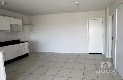 Apartamento com 3 quartos para alugar na Avenida Elza Lucchi, Ponte do Imaruim, Palhoça