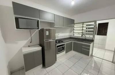 Apartamento semimobiliado de 2 dormitórios  1 vaga no bairro panazzolo