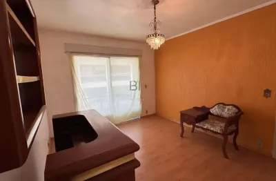 Apartamento semimobiliado com 2 dormitórios no bairro madureira