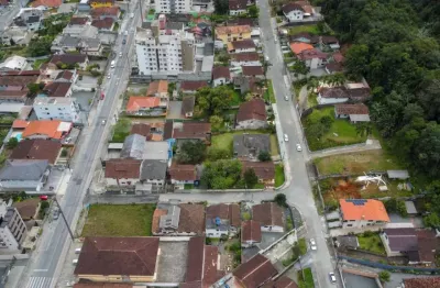 Terreno à venda no Iririú, Joinville 
