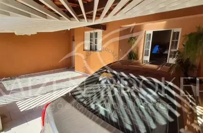 Casa com edícula à venda em bragança paulista – 3 dormitórios, quintal com churrasqueira e 2 vagas cobertas