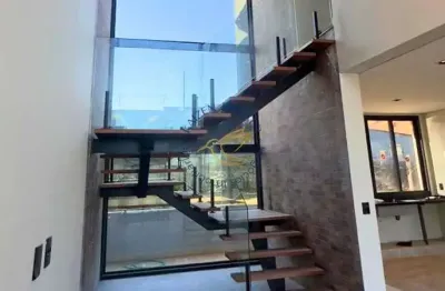 Casa nova à venda no vale das águas em bragança paulista. 3 suítes, área gourmet, piscina, acabamento moderno e localização privilegiada em condomínio fechado.