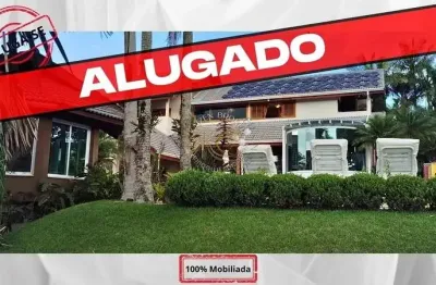 Casa de alto padrão com 3 dormitórios (suítes) para alugar,  r$28.000