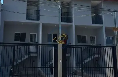 Sobrado com 73m² em bragança paulista, 2 dormitórios, sacada, quintal e lavanderia. financiamento disponível e excelente localização.