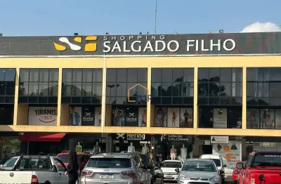 Sala comercial com 2 salas para alugar na avenida senador salgado filho, 1385, guabirotuba, curitiba por r$ 1.800