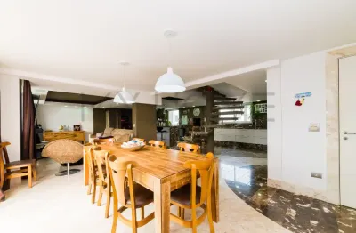 Cobertura no alto da glória em curitiba - com 258 m² - face leste / norte
