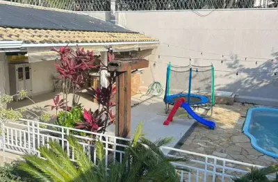 Casa com piscina à venda e para aluguel no jardim santa teresa jundiaí.
