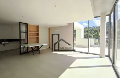 Cobertura linear com 250 m², 3 dormts.(2 suítes) + 3 vagas e lazer completo no coração da cidade - agriões.