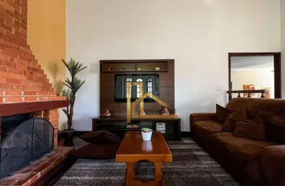 Casa com vista incrível, 3 quartos sendo 1 suíte, quintal e spa na fazendinha em teresópolis-rj