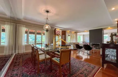 Casa exclusiva com 5 quartos no green valley e lazer privativo com vista para as montanhas.