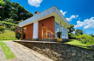 Casa linear com 3 dormitórios 2 suítes à venda, 284 m² com lazer privativo - albuquerque - teresópolis/rj
