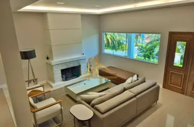 Casa com 4 suítes em condomínio no quebra frascos - teresópolis-rj