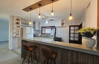 Casa térrea no bairro de candelária  no condomínio green woods