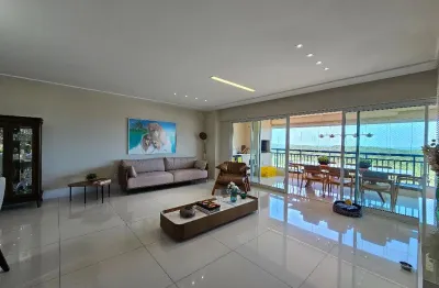 Apartamento com 3 suítes em capim macio no condomínio solar alta vista