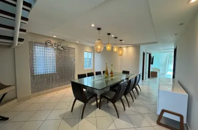 Excelente casa com vista mar e piscina em cotovelo condominio bahamares