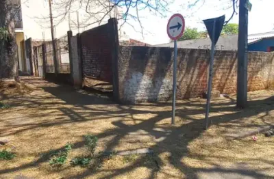 Terreno à venda na Rua Américo Brasiliense, 2071, Jardim Alvorada, Maringá