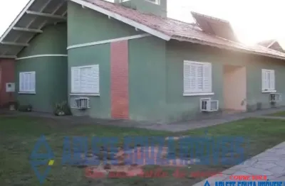 Casa com 4 quartos à venda na Vila São José, Esteio 