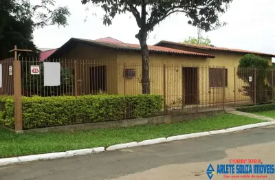 Casa com 3 quartos à venda no Centro, Esteio 