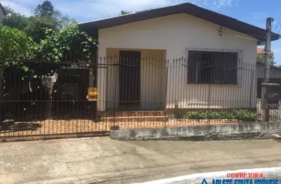 Casa com 3 quartos à venda no Centro, Esteio 
