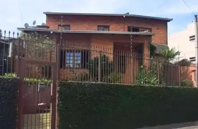 Ótimo sobrado de tijolo à vista com 204m² no bairro centro - esteio.