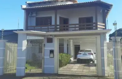 Ótimo sobrado de 210m² bem localizado, no santo inácio - esteio.