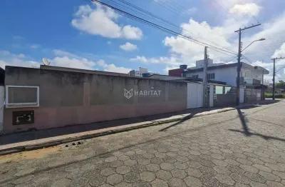 Casa com 3 quartos à venda no Centro, Navegantes 