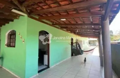 Casa com 2 dormitórios à venda, 161 m² por R$ 700.000 - Chacara Dora - Araçariguama/SP