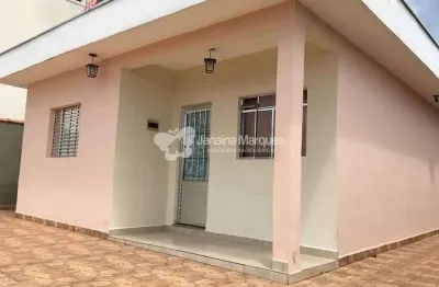 Casa com 3 dormitórios à venda, 200 m² por R$ 430.000,00 - Vila Nova - Araçariguama/SP