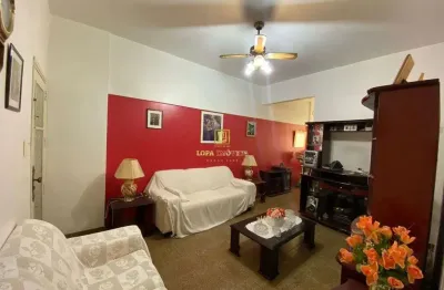 Apartamento três quartos com dependência e vaga de garagem no centro do rio