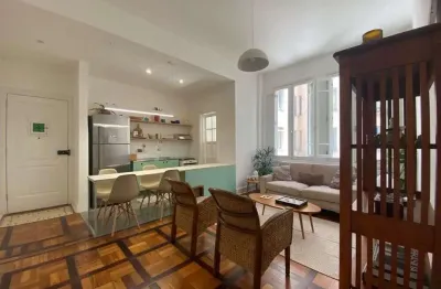 Apartamento reformado e histórico no centro do rio de janeiro