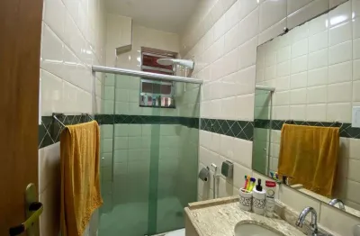 Apartamento tipo casa com três quartos e área externa no centro rio de janeiro