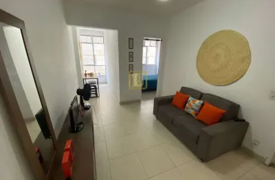Apartamento quarto e sala reformado em prédio com boa infraestrutura no centro