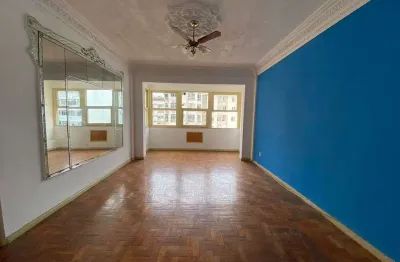 Apartamento de três quartos no bairro de fátima no centro do rio de janeiro