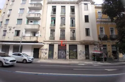 Prédio com vários conjugados no centro do rio para venda e localização excelente