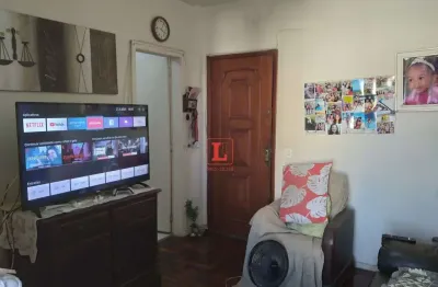 Apartamento à venda com 2 quartos, 1 banheiro e 52m² por r$ 350.000