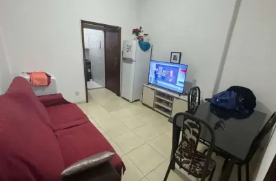 Apartamento de frente com planta excelente na rua do senado centro rj