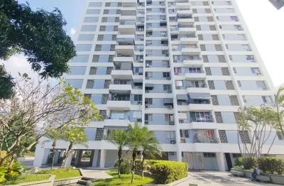 Apartamento de sala dois quartos dependência  praça da bandeira rio de janeiro