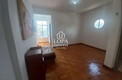 Apartamento à Venda com 1 quarto, 1 banheiro e 43 m² por 370.000