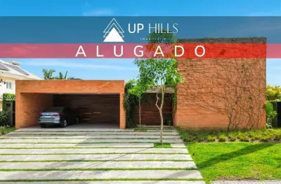 Casa com 3 dormitórios para alugar, 300 m² por R$ 30.630,00/mês - Alphaville Graciosa - Pinhais/PR