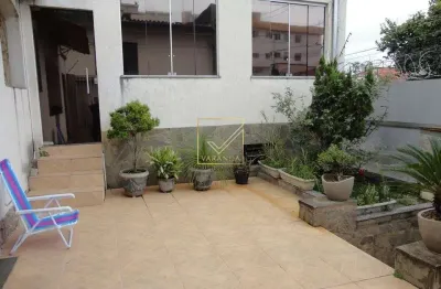 Casa com 4 quartos à venda na Rua Ipiranga, 151, Floresta, Belo Horizonte por R$ 700.000