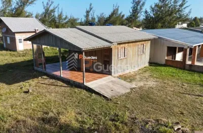 Casa de madeira à venda no bairro miraflores – balneário arroio do silva / sc