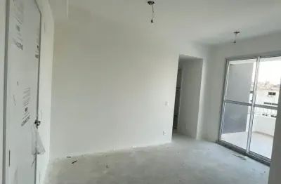 Apartamento com Varanda e Vaga por R$ 350 mil | Carapicuíba – Lazer Completo