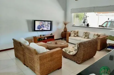 Casa com 4 quartos à venda em toninhas, ubatuba  por r$ 1.700.000