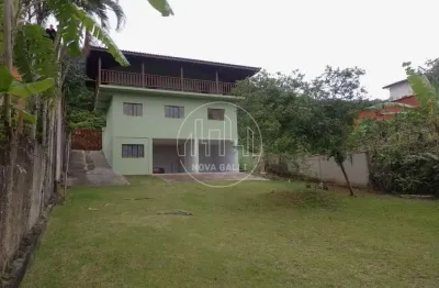 Casa em condomínio fechado com 3 quartos à venda na Praia da Lagoinha, Ubatuba  por R$ 890.000