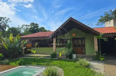 Casa com 2 quartos à venda em Ressaca, Ubatuba  por R$ 1.580.000