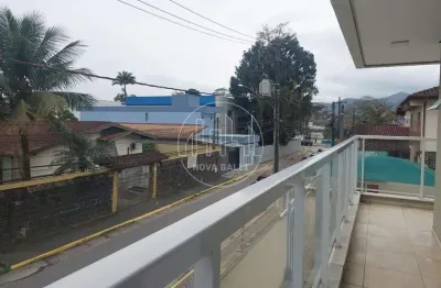 Apartamento com 3 quartos para alugar no Centro, Ubatuba  por R$ 6.200